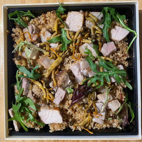 Asian fusion cuisine， 亞洲融合美食，Western fusion food, 西方融合菜, Kwun Tong restaurants, 觀塘餐廳, Boon Catering services, Boon餐飲服務, Japanese French fusion, 日式法式融合菜, Private party catering, 私人聚會餐飲, Event catering Hong Kong, 香港活動餐飲, Bento box delivery, 便當盒配送, Corporate event catering, 企業活動餐飲, Gourmet appetizers, 美味開胃菜, Salad and greens menu, 沙拉和蔬菜菜單, Pasta and rice dishes, 義大利麵和米飯, Dessert catering, 甜點餐飲, Canapés for events, 活動小吃, Restaurant -Boon Cuisine