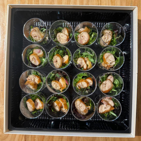 Asian fusion cuisine， 亞洲融合美食，Western fusion food, 西方融合菜, Kwun Tong restaurants, 觀塘餐廳, Boon Catering services, Boon餐飲服務, Japanese French fusion, 日式法式融合菜, Private party catering, 私人聚會餐飲, Event catering Hong Kong, 香港活動餐飲, Bento box delivery, 便當盒配送, Corporate event catering, 企業活動餐飲, Gourmet appetizers, 美味開胃菜, Salad and greens menu, 沙拉和蔬菜菜單, Pasta and rice dishes, 義大利麵和米飯, Dessert catering, 甜點餐飲, Canapés for events, 活動小吃, Restaurant -Boon Cuisine