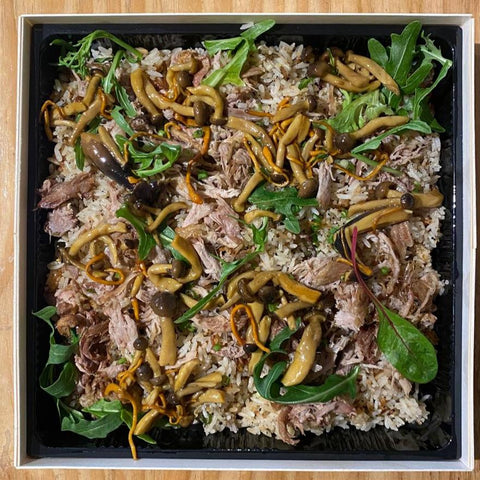 Asian fusion cuisine， 亞洲融合美食，Western fusion food, 西方融合菜, Kwun Tong restaurants, 觀塘餐廳, Boon Catering services, Boon餐飲服務, Japanese French fusion, 日式法式融合菜, Private party catering, 私人聚會餐飲, Event catering Hong Kong, 香港活動餐飲, Bento box delivery, 便當盒配送, Corporate event catering, 企業活動餐飲, Gourmet appetizers, 美味開胃菜, Salad and greens menu, 沙拉和蔬菜菜單, Pasta and rice dishes, 義大利麵和米飯, Dessert catering, 甜點餐飲, Canapés for events, 活動小吃, Restaurant -Boon Cuisine