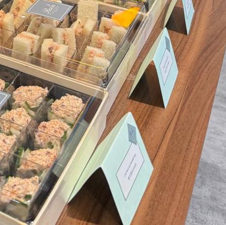 Asian fusion cuisine， 亞洲融合美食，Western fusion food, 西方融合菜, Kwun Tong restaurants, 觀塘餐廳, Boon Catering services, Boon餐飲服務, Japanese French fusion, 日式法式融合菜, Private party catering, 私人聚會餐飲, Event catering Hong Kong, 香港活動餐飲, Bento box delivery, 便當盒配送, Corporate event catering, 企業活動餐飲, Gourmet appetizers, 美味開胃菜, Salad and greens menu, 沙拉和蔬菜菜單, Pasta and rice dishes, 義大利麵和米飯, Dessert catering, 甜點餐飲, Canapés for events, 活動小吃, Restaurant -Boon Cuisine